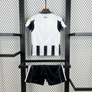 Conjunto Infantil New Castle 2025/26 - Home